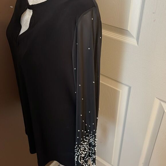 Marina Beaded Sleeve Keyhole Sheath blouse Black Size 10 NWT Offer 25 $ - Picture 5 of 11